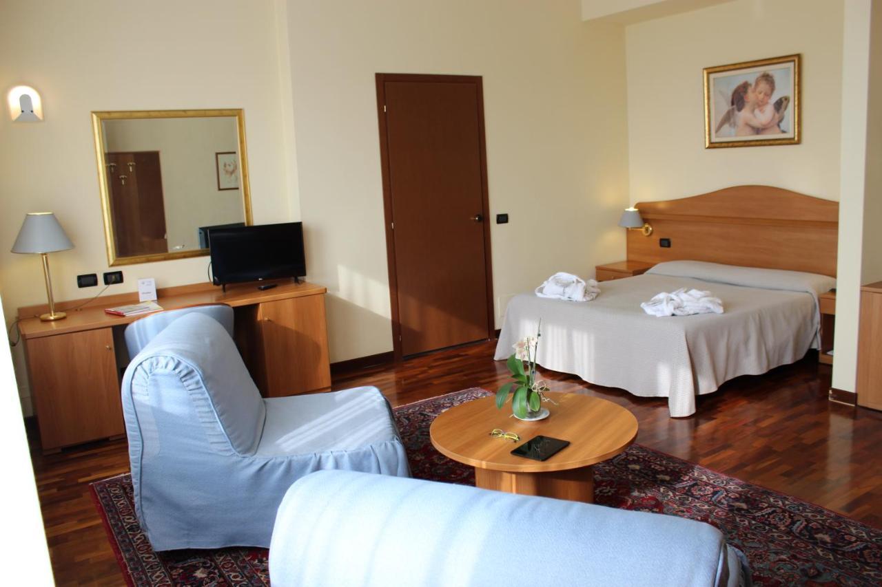 Hotel Il Duca D'Este Феррара Экстерьер фото
